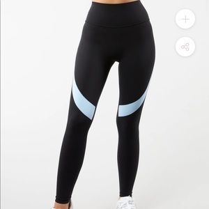 Buff bunny Linx leggings